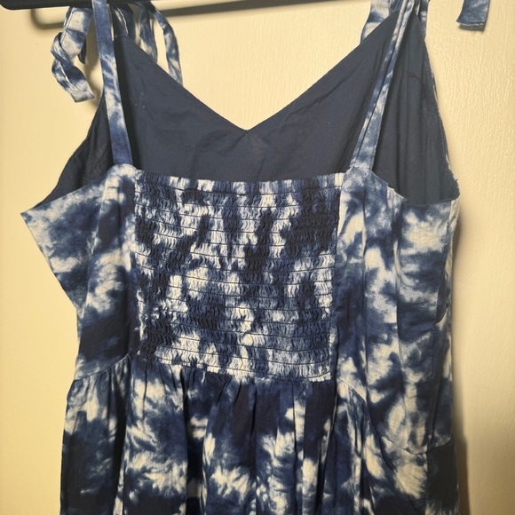 GAP Navy and White Tie-Dye Maxi Dress Sz 4 - Picture 5 of 9
